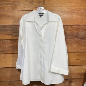 Foxcroft Non-Iron Stretch Shaped Fit